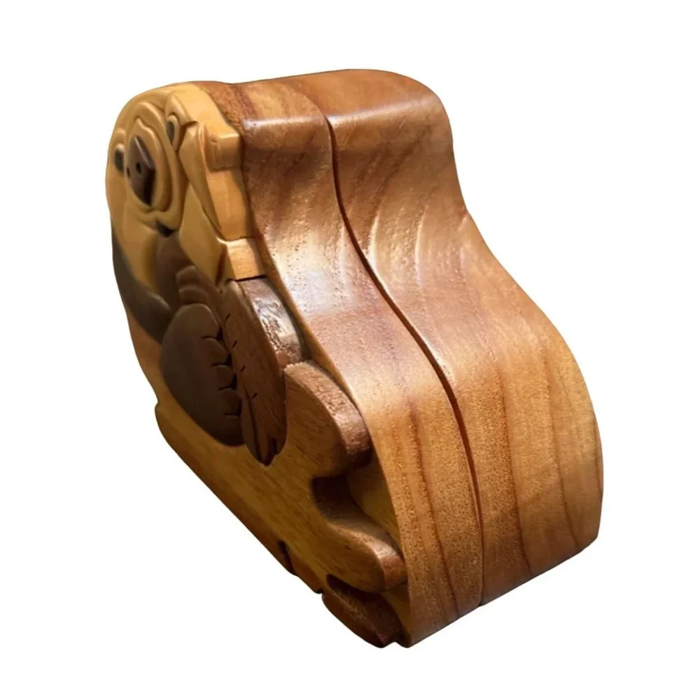 Otter Intarsia Wood Puzzle Box Trinket Handcrafted - Picture 3 of 6